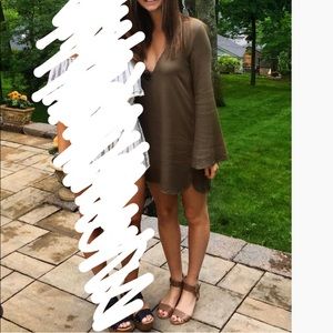 Cutest bell sleeve dress!